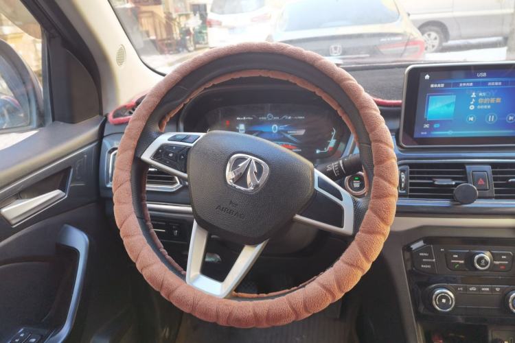 Used BAIC Weiwang M60 2017 1.5L Manual Platinum Edition Steering Wheel