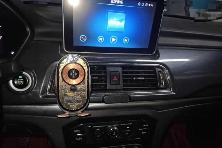 Used BAIC Weiwang M60 2017 1.5L Manual Platinum Edition Audio And AC Panel