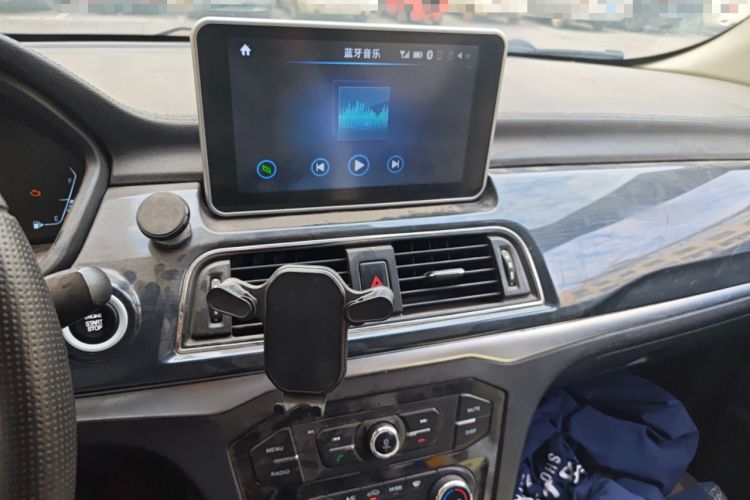 Used BAIC Weiwang M60 2017 1.5L Manual Platinum Edition Audio And AC Panel