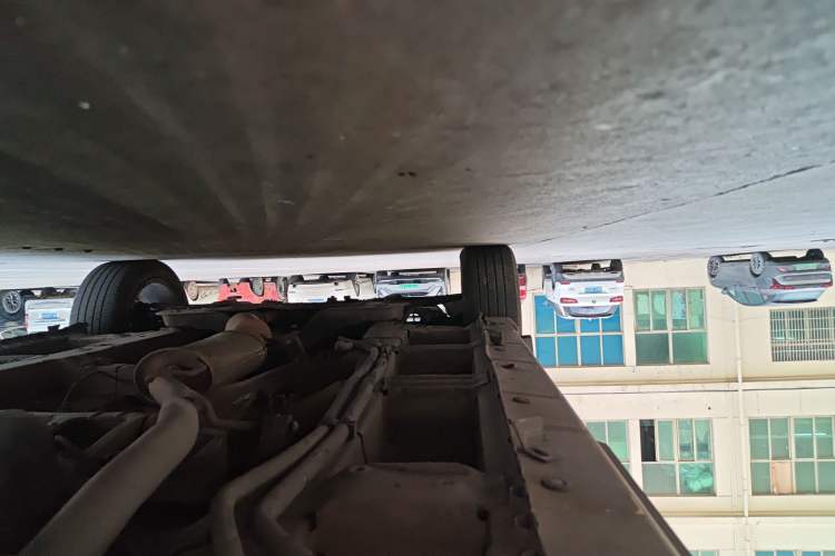 Used BAIC Weiwang M60 2017 1.5L Manual Platinum Edition Chassis Rear Left