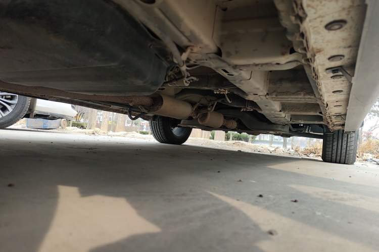 Used BAIC Weiwang M60 2017 1.5L Manual Platinum Edition Chassis Rear Right