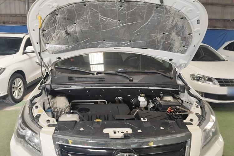 Used BAIC Weiwang M60 2017 1.5L Manual Silver Edition Engine Bay