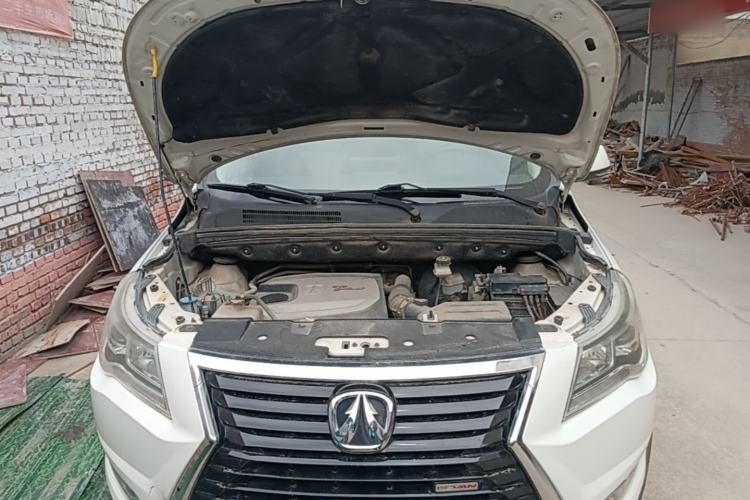 Used BAIC Weiwang M60 2017 1.5T CVT King Edition Engine Bay