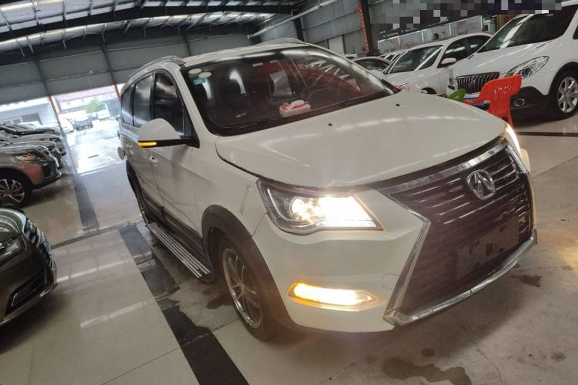 Used BAIC Weiwang M60 2017 1.5L Manual Platinum Edition Exterior 2