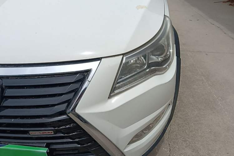 Used BAIC Weiwang M60 2017 1.5T CVT King Edition Left Front Headlight