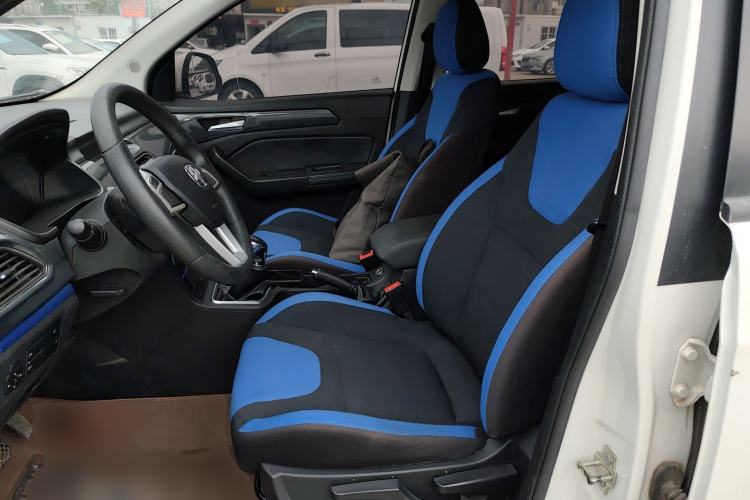 Used BAIC Weiwang M60 2017 1.5L Manual Silver Edition Left Front Seat