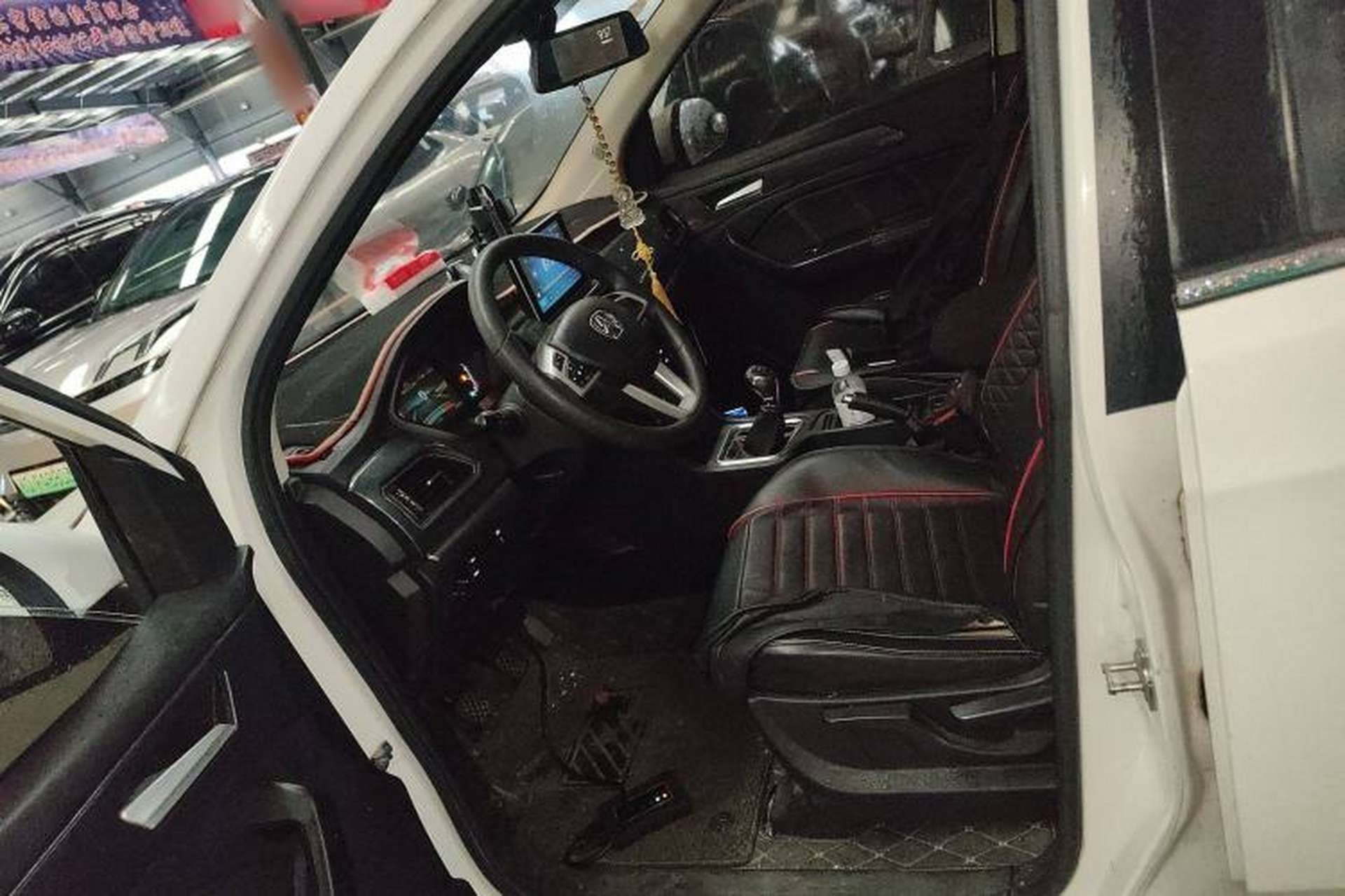 Used BAIC Weiwang M60 2017 1.5L Manual Platinum Edition Left Front Seat