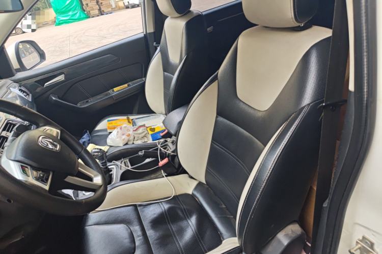 Used BAIC Weiwang M60 2017 1.5L Manual Platinum Edition Left Rear Seat