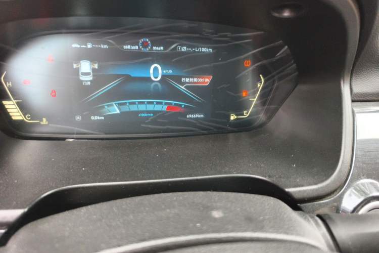 Used BAIC Weiwang M60 2017 1.5L Manual Platinum Edition Odometer Close Up