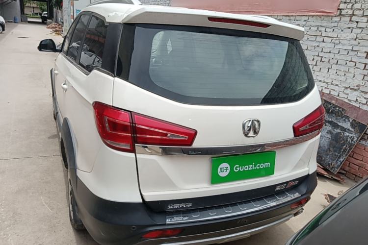 Used BAIC Weiwang M60 2017 1.5T CVT King Edition Rear