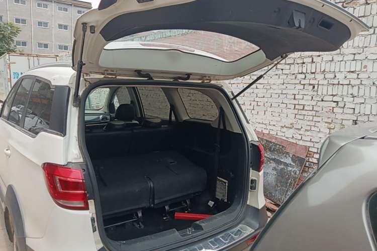Used BAIC Weiwang M60 2017 1.5T CVT King Edition Trunk