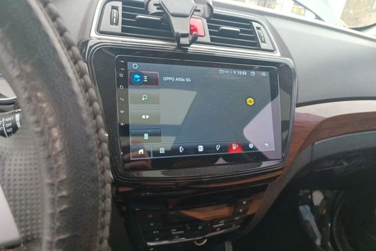 Used BAIC Weiwang S50 2016 1.5T Manual Joyful Elite Edition Audio And AC Panel