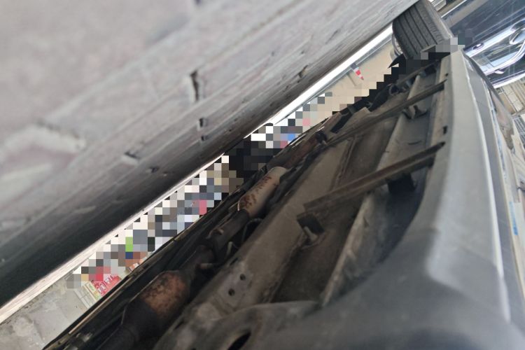 Used BAIC Weiwang S50 2016 1.5T CVT Joyful Premium Edition Chassis Front Right