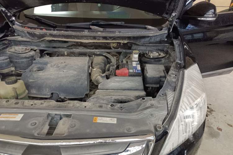 Used BAIC Weiwang S50 2016 1.5T Manual Lede Premium Edition Engine Bay Left