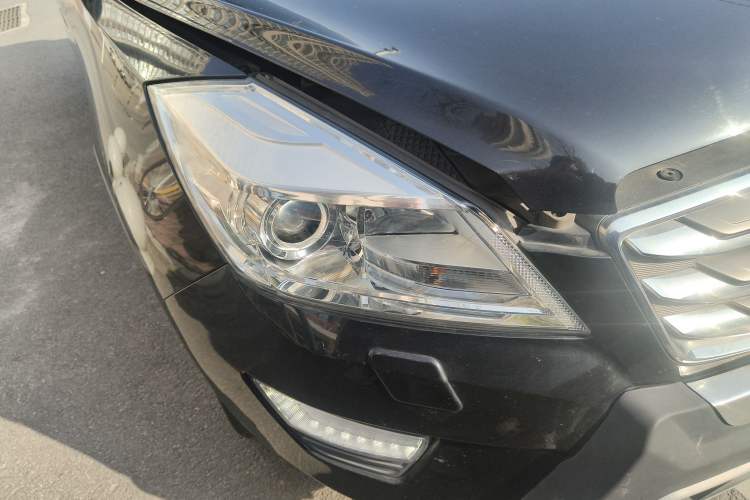 Used BAIC Weiwang S50 2016 1.5T Manual Lede Flagship Edition Exterior 6