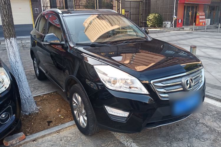 Used BAIC Weiwang S50 2016 1.5T CVT Joyful Luxury Model Front Right 45 Deg