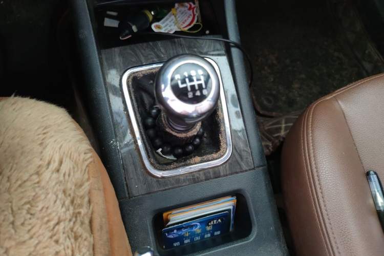 Used BAIC Weiwang S50 2016 1.5T Manual Joyful Luxury Edition Gear Lever
