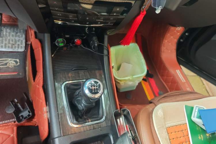 Used BAIC Weiwang S50 2016 1.5T Manual Lede Premium Edition Gear Lever