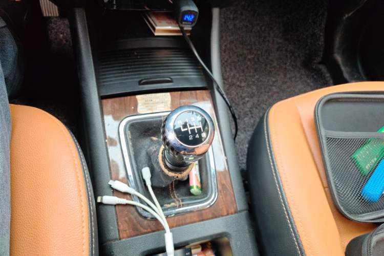 Used BAIC Weiwang S50 2016 1.5T Manual Joyful Elite Edition Gear Lever