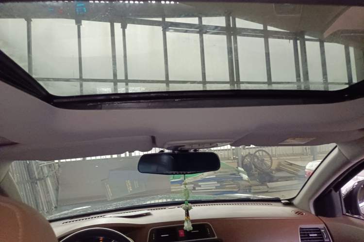 Used BAIC Weiwang S50 2016 1.5T Manual Lede Premium Edition Headliner
