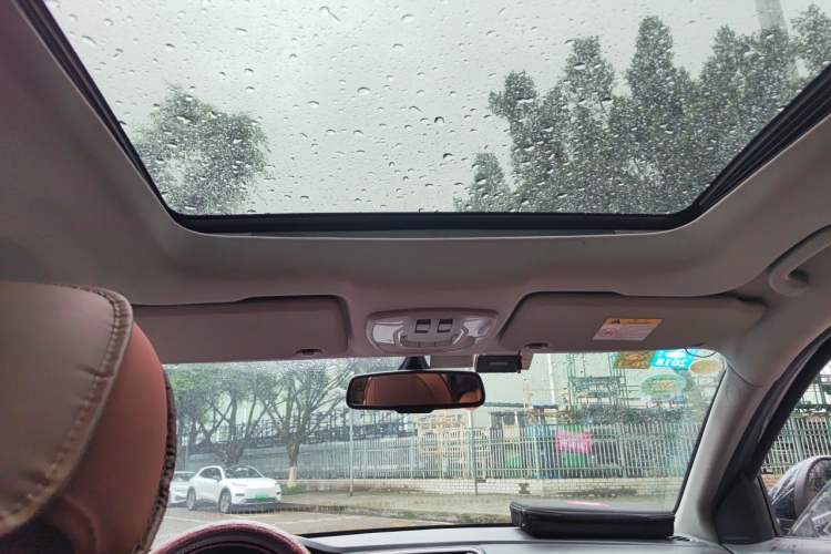 Used BAIC Weiwang S50 2016 1.5T Manual Joyful Premium Edition Headliner