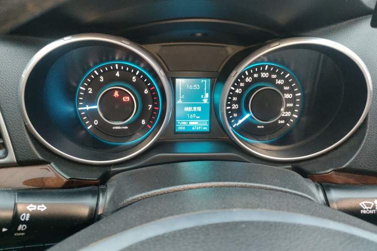 Used BAIC Weiwang S50 2016 1.5T Manual Joyful Elite Edition Instrument Cluster
