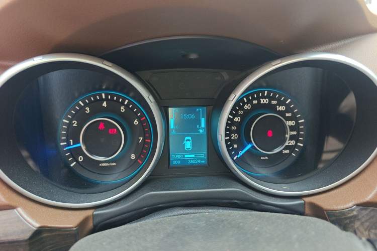 Used BAIC Weiwang S50 2016 1.5T Manual Joyful Luxury Edition Instrument Cluster
