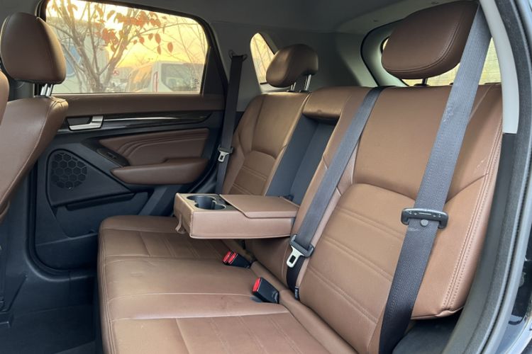 Used BAIC Weiwang S50 2016 1.5T CVT Joyful Luxury Model Interior 7