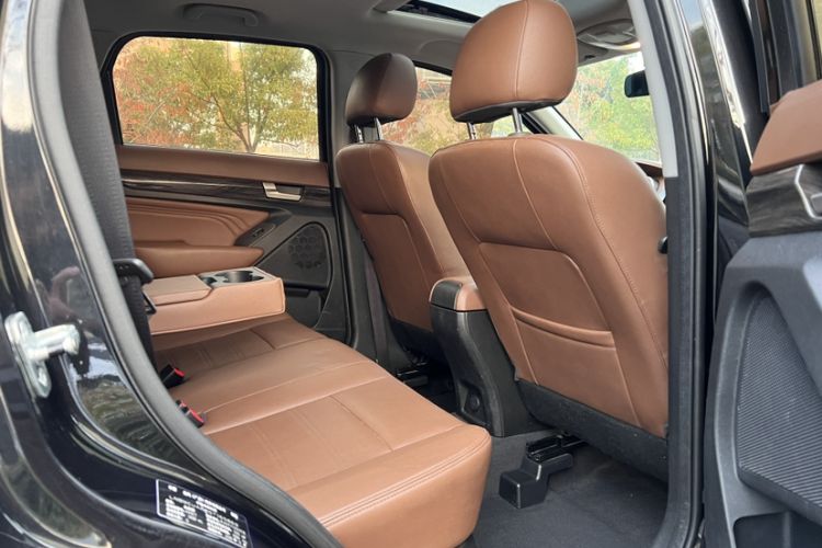 Used BAIC Weiwang S50 2016 1.5T CVT Joyful Luxury Model Interior 8