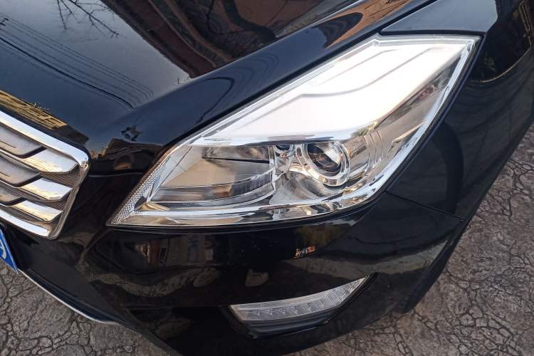 Used BAIC Weiwang S50 2016 1.5T CVT Joyful Luxury Model Left Front Headlight