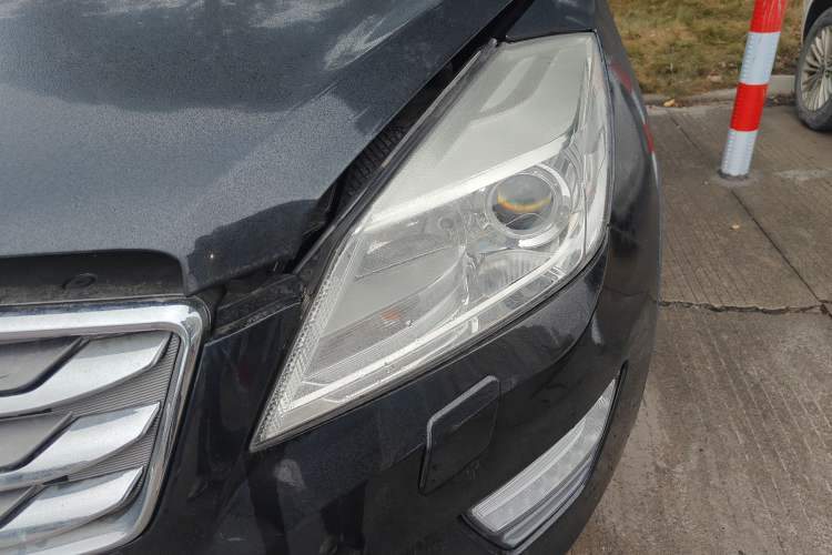 Used BAIC Weiwang S50 2016 1.5T Manual Happy Motion Superior Edition Left Front Headlight