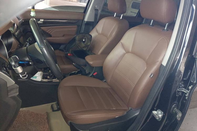 Used BAIC Weiwang S50 2016 1.5T Manual Lede Premium Edition Left Front Seat