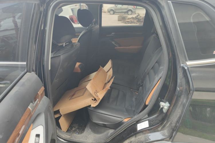 Used BAIC Weiwang S50 2016 1.5T CVT Joyful Elite Edition Left Rear Seat