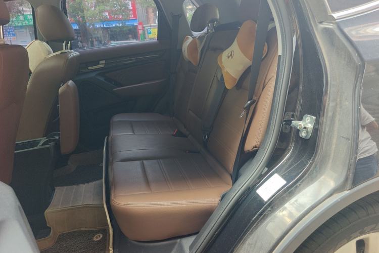 Used BAIC Weiwang S50 2016 1.5T Manual Joyful Luxury Edition Left Rear Seat