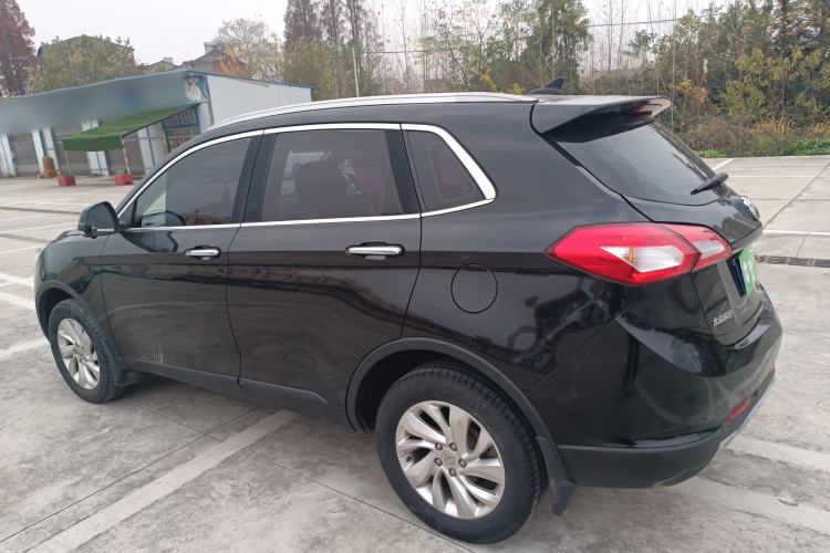 Used BAIC Weiwang S50 2016 1.5T Manual Joyful Elite Edition Left Side