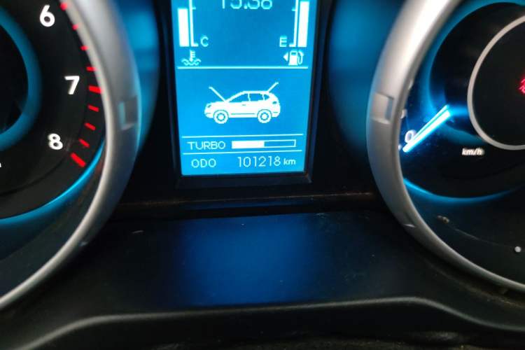 Used BAIC Weiwang S50 2016 1.5T Manual Joyful Luxury Edition Odometer Close Up