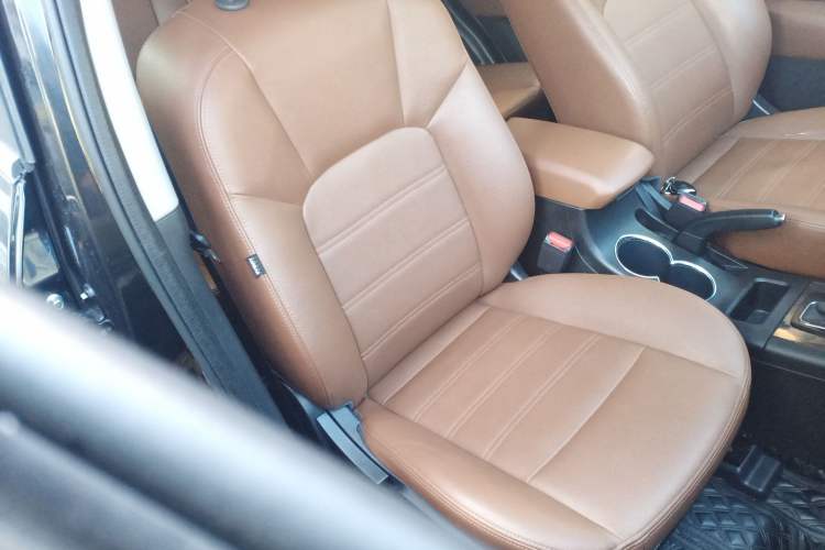 Used BAIC Weiwang S50 2016 1.5T CVT Joyful Luxury Model Right Front Seat