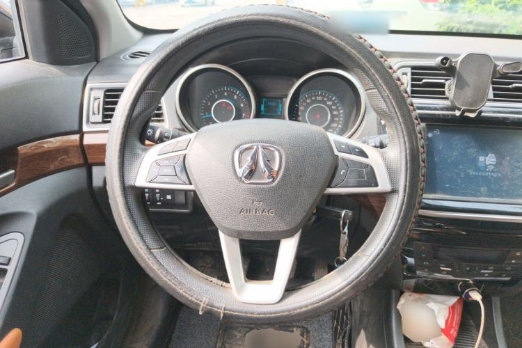 Used BAIC Weiwang S50 2016 1.5T Manual Joyful Elite Edition Steering Wheel