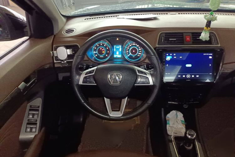 Used BAIC Weiwang S50 2016 1.5T Manual Lede Premium Edition Steering Wheel