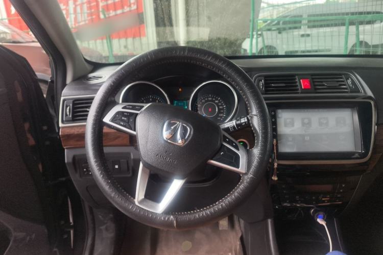 Used BAIC Weiwang S50 2016 1.5T Manual Joyful Premium Edition Steering Wheel