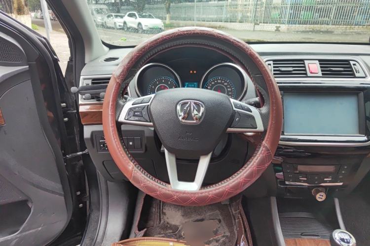 Used BAIC Weiwang S50 2016 1.5T Manual Joyful Premium Edition Steering Wheel