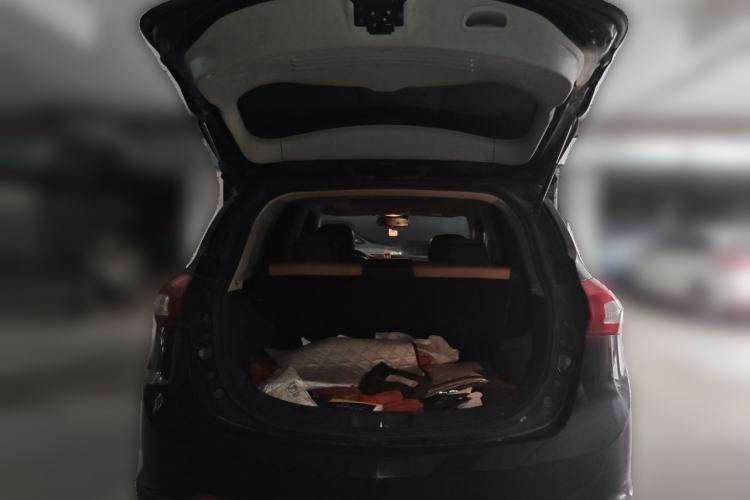 Used BAIC Weiwang S50 2016 1.5T Manual Joyful Premium Edition Trunk