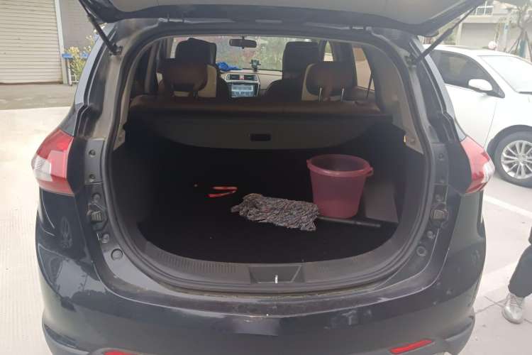 Used BAIC Weiwang S50 2016 1.5T Manual Joyful Luxury Edition Trunk