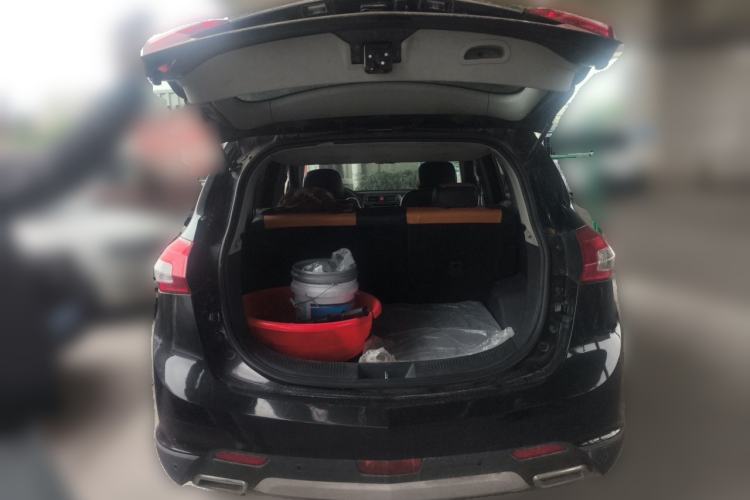Used BAIC Weiwang S50 2016 1.5T Manual Joyful Premium Edition Trunk