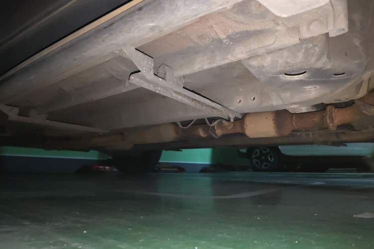 Used BAIC Weiwang S50 2016 1.5T Manual Lede Premium Edition Chassis Front Right