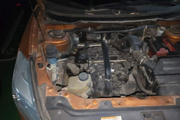 Used BAIC Weiwang S50 2016 1.5T Manual Lede Premium Edition Engine Bay Right