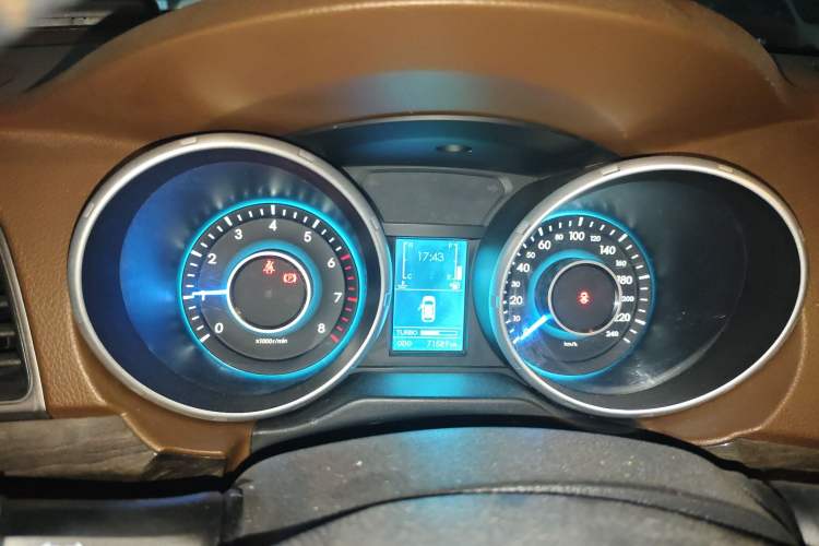 Used BAIC Weiwang S50 2016 1.5T Manual Lede Premium Edition Instrument Cluster