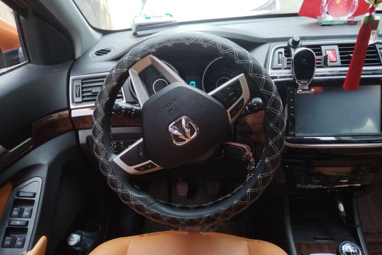 Used BAIC Weiwang S50 2016 1.5T Manual Joyful Elite Edition Steering Wheel