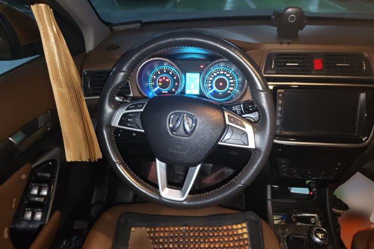 Used BAIC Weiwang S50 2016 1.5T Manual Lede Premium Edition Steering Wheel