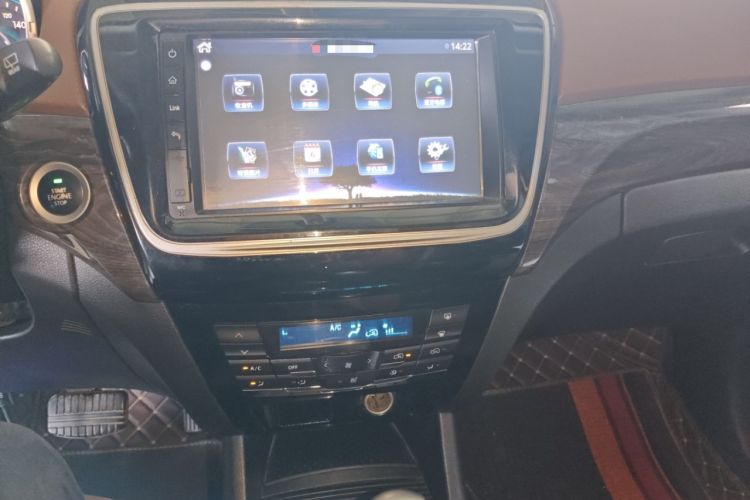 Used BAIC Weiwang S50 2016 1.5T CVT Joyful Premium Edition Audio And AC Panel